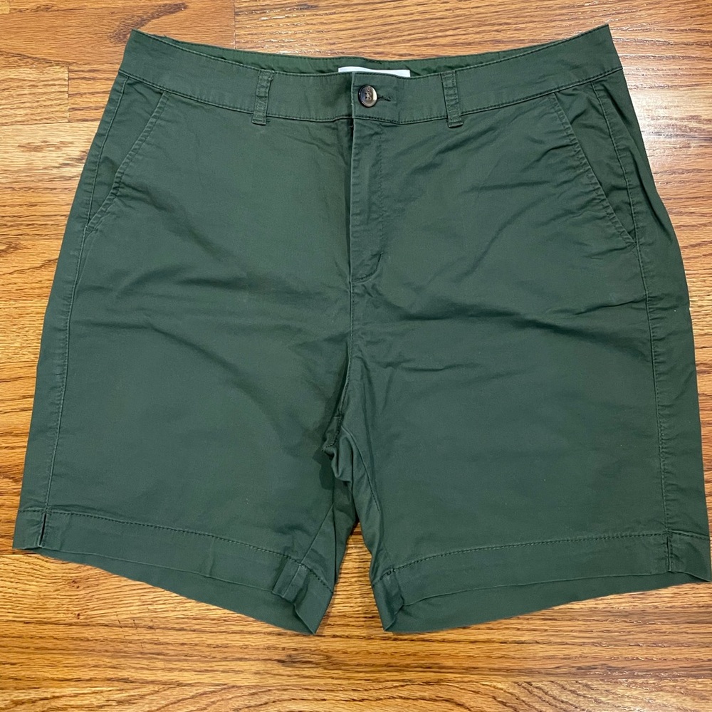 Old Navy shorts size 14